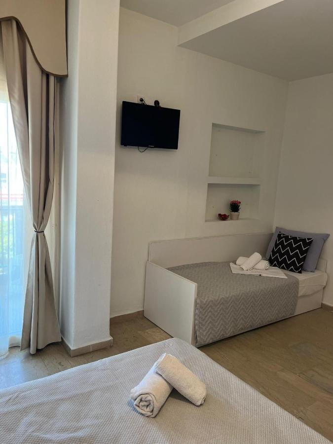 Platon Hotell Neoi Poroi Exteriör bild